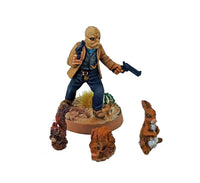 DEAD MAN'S HAND - SQUIRRELS & BUNNIES (4 SQUIRRELS, 8 BUNNIES)