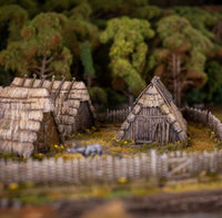 VICTRIX MINIATURES - VXE015 DARK AGES HUTS