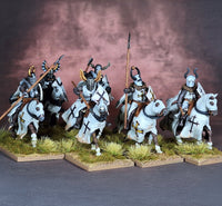 VICTRIX MINIATURES - VXE002 MEDIEVAL AND FANTASY HEADS, CLOAKS AND SHIELDS