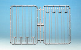 PLASTIC SPEARS (80MM LONG FOR 28MM FIGURES) X 40