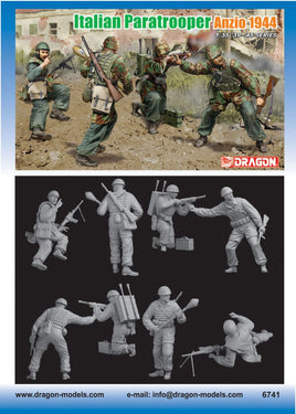 DRAGON 1/35 ITALIAN PARATROOPERS ANZIO 1944 PLASTIC MODEL KIT DR6741 - Khaki and Green Books